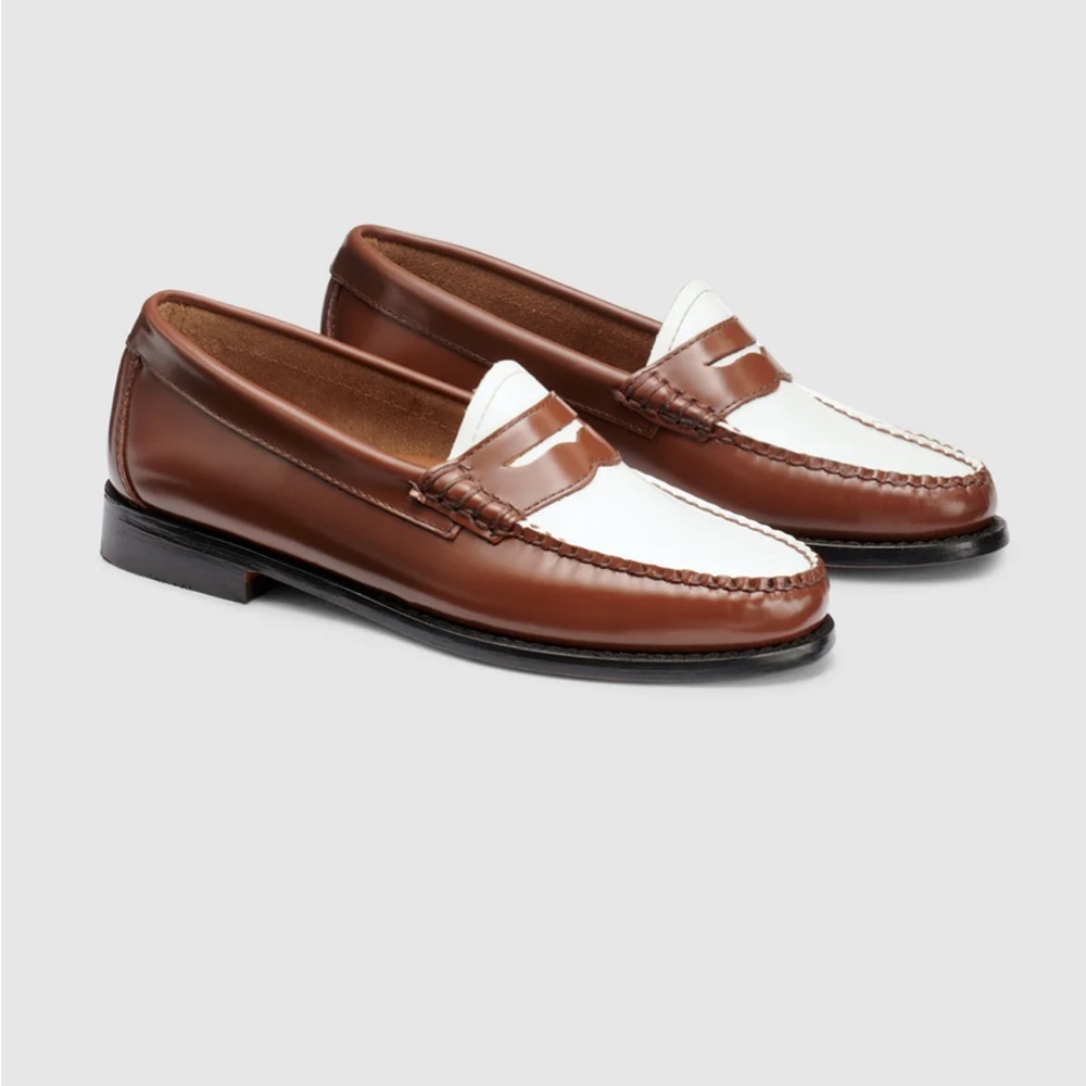 G.H. Bass- Whitney Weejuns loafer